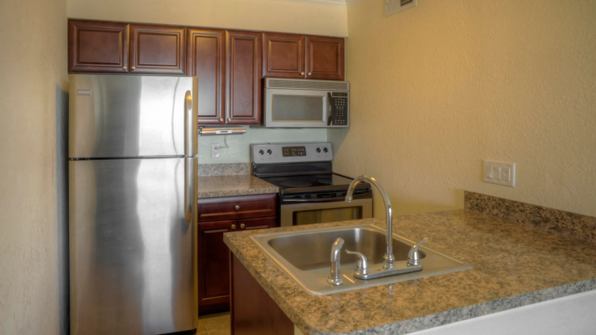 Sailport Waterfront Suites Tampa 3*,
