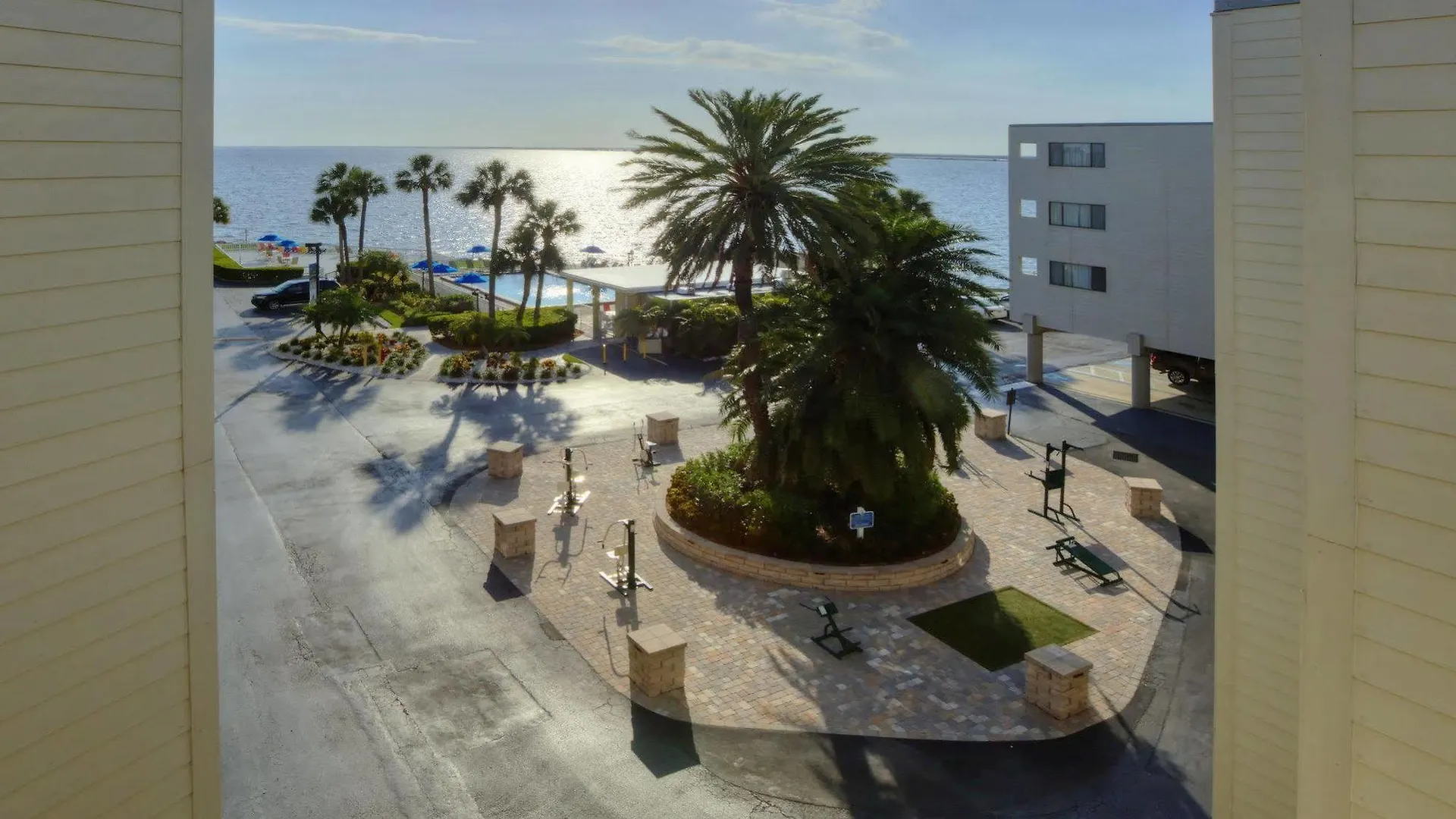 Sailport Waterfront Suites Tampa Resort