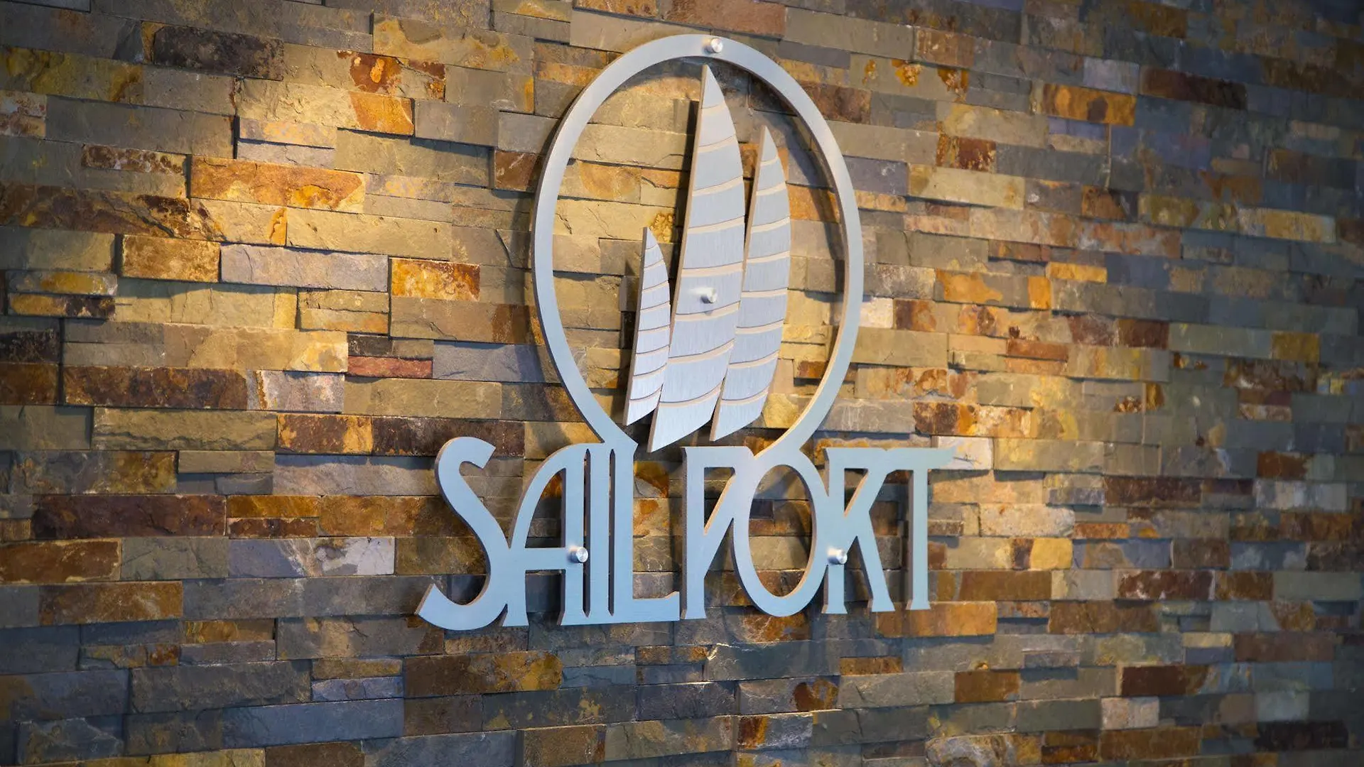 Sailport Waterfront Suites Tampa